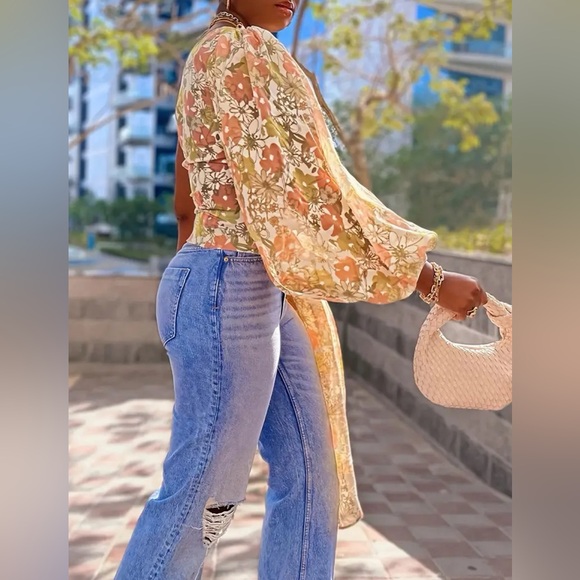 Boho Plus Size Elegant Asymmetrical Neck Blouse - Floral Print - Picture 4 of 8